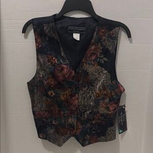 Norton McNaughton Floral Patterned Vest